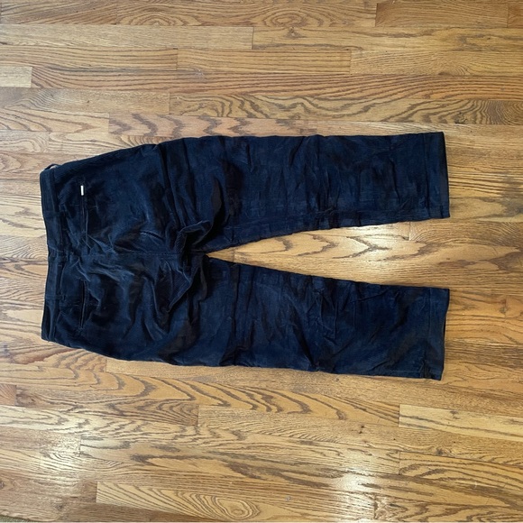 Dark grey cords w pleats - Picture 3 of 3